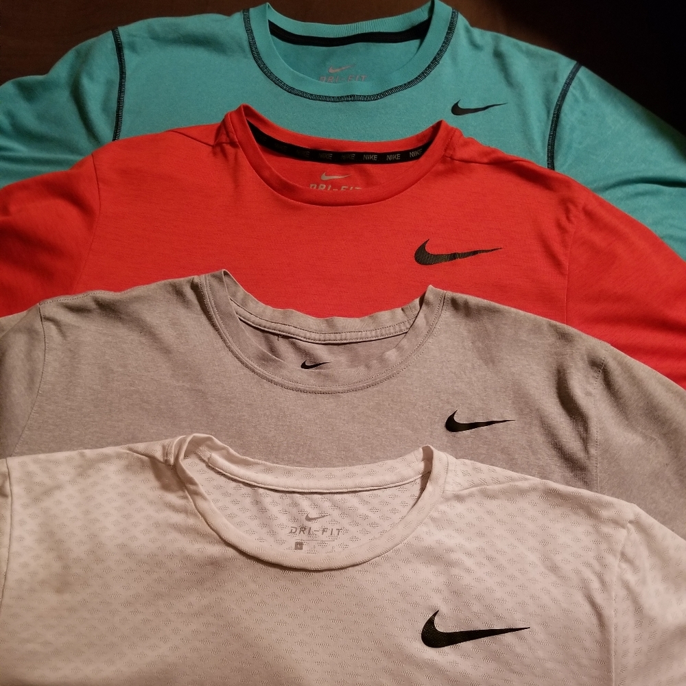 4 Nike DRI-FIT T-Shirts
